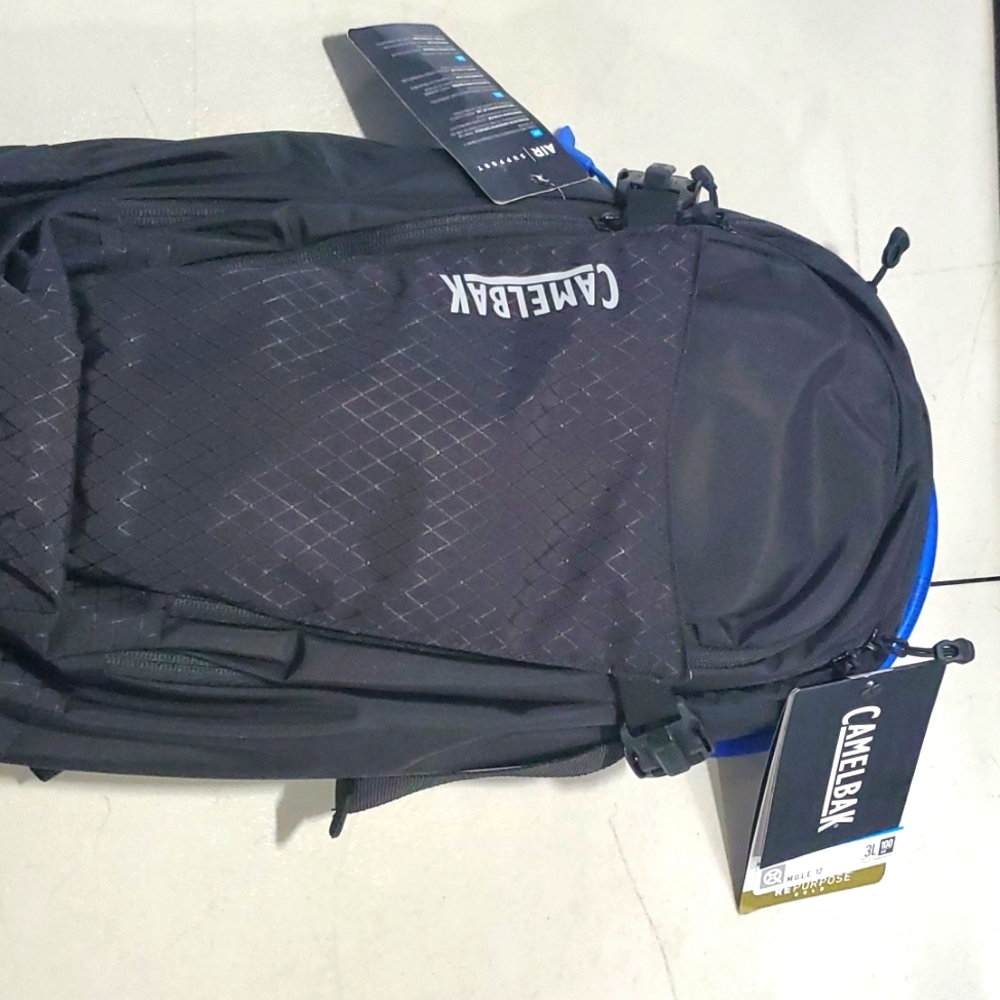 Camelbak M.U.L.E. 12